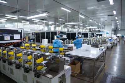 連云港東海 硅產(chǎn)業(yè)以環(huán)保技術(shù)驅(qū)動(dòng)，實(shí)現(xiàn)從資源依賴到“百億級(jí)”技術(shù)躍升